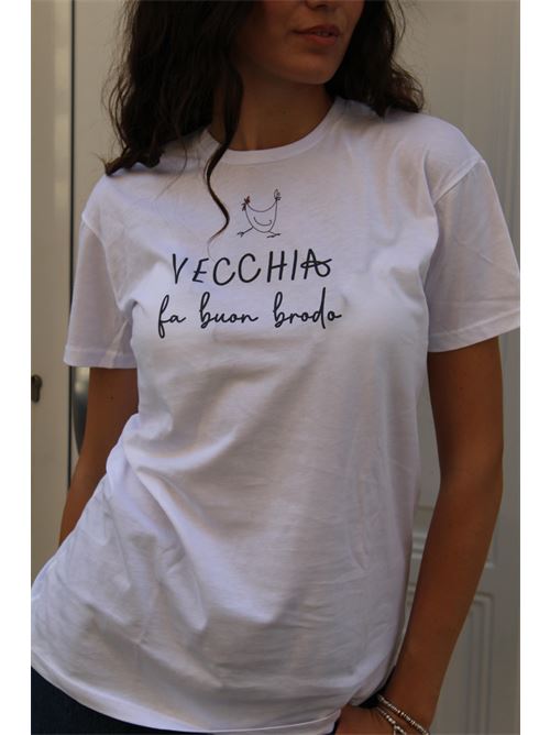 T-shirt con scritto Gallina vecchia fa buon brodo DIECI MINUTI | 239981§1